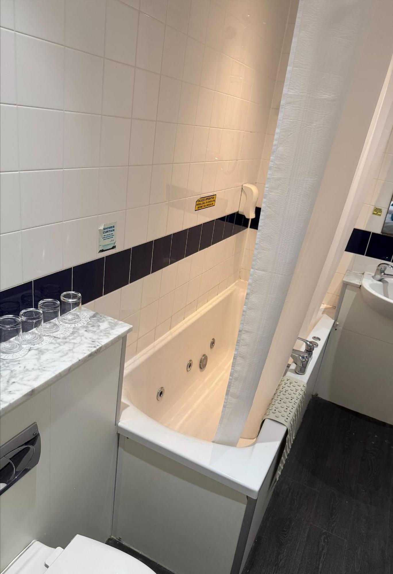 The Savoy Hotel (Adults Only) Blackpool Extérieur photo